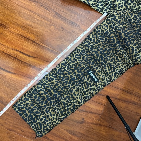 Supreme Micro Down Pant Leopard Size XL - Picture 16 of 16